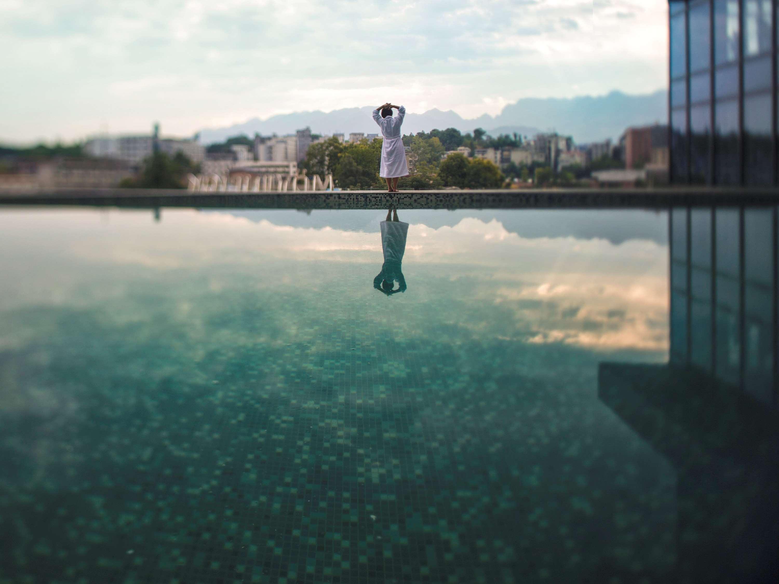 Movenpick Hotel Enshi Εξωτερικό φωτογραφία
